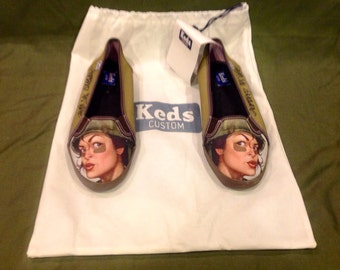 Keds Custom Army Wife Sneakers 7 1/2 U.S. With Keds Dust Bag