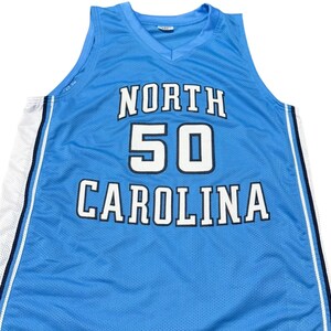 North Carolina Tyler Hansbrough Autographed College Style Jersey BAS Authenticated image 2