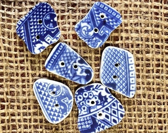 Vintage China- Blue Willow Set of 4 Organic Shaped Small Buttons
