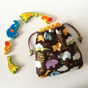 Jungle Design Drawstring bag, Brown Reusable bag, Drawtring pouch, Animal print kids bag, snack bag, multiporpuse bag, jungle gift bag