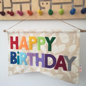 Happy Birthday wall hanging sing, birthday wall with leaves background, rainbow happy birthday banner, felt happy birthday banner