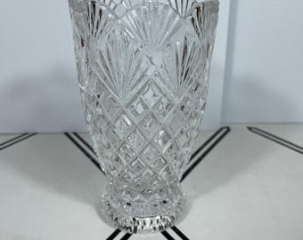 Crystal Cut Glass Vase Fan Art Deco Diamond Pattern Pedestal Base