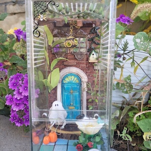 Halloween Ghost Jumping Spider Enclosure! | Italian Doorway Jumping Spider Enclosure