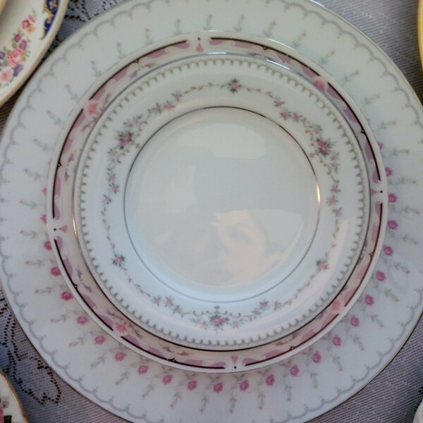 Mismatch China Plate Setting #9