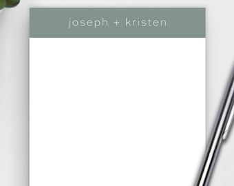 Personalized notepad: Initial and name
