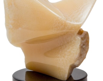 Handmade Onyx Sculpture: 'Flight' - Modern Art Centerpiece