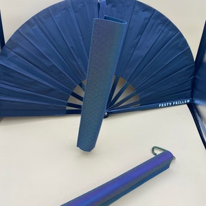 Soporte para abanicos reflectante con clip de mosquetón para festivales