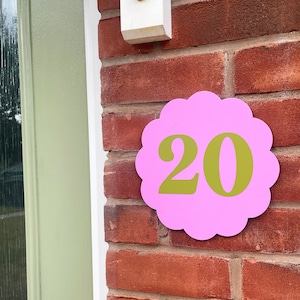 Grape Scallop House Number Sign - Customise Number Colour