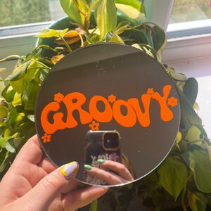 Groovy Mini Disc Mirror - Kleur aanpassen