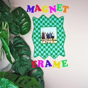 Zig Zag Print Magnet Frame - Green & Blue