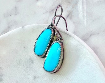 Southwest turquoise earrings, tiny turquoise earrings, oval turquoise earrings, turquoise silver earrings, Small Turquoise earrings