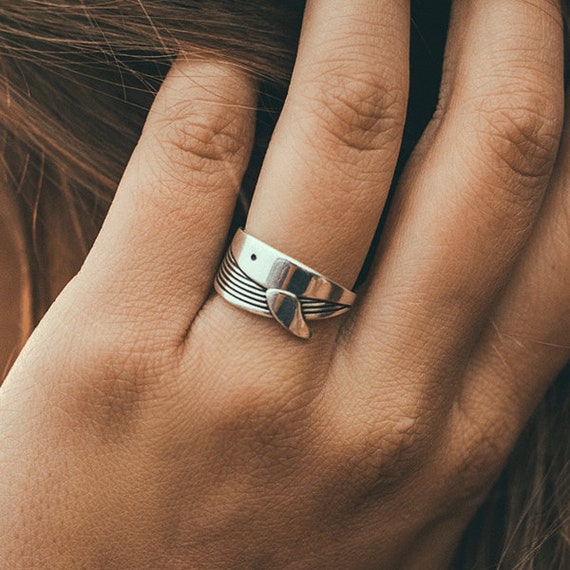 Cape clasp best sale ring