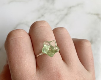 Green Flower Ring, Statement Ring for Women, Nature Inspired Jewellery, Birthday Gift for Teenage Girl, Cute Rings for Girls, Plus Size Ring
