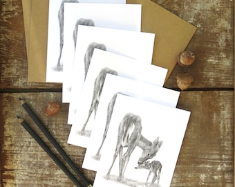 Set di biglietti di auguri con cervo e cerbiatto, 6 biglietti con cervi in bianco e nero, biglietti artistici con animali selvatici per bambini, biglietti con amanti della natura e della vita all'aria aperta, opere d'arte a matita disegnate a mano