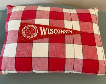 Wisconsin pennant pillow red and white