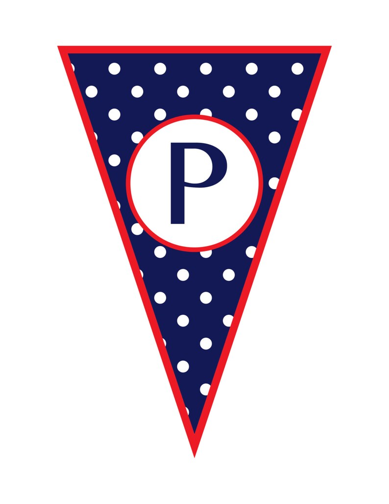 Pu&ograve; includere: Uno stendardo a forma di pennant blu e bianco con pois bianchi e un bordo rosso. La lettera "P" &egrave; in un cerchio bianco al centro dello stendardo.