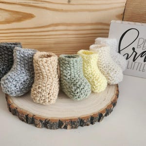 Baby booties, Pregnancy Announcement, Reveal booties, Grandparent pregnancy reveal box, Baby shower gift, reveal box