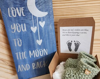 Pregnancy announcement grandparents booties, parents baby announcement box, grandparents pregnancy reveal bootie box, pregnancy booty box