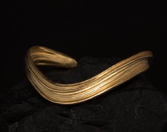 Anassa Slim Cuff - Art Nouveau Cuff - Ancient Greek Bridal Jewelry