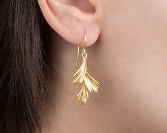 Spring Flower Gold Earrings - Art nouveau Nature earrings