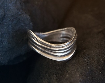 Anassa Mens Ring - mens silver ring, mens brutalist ring, biker ring, engagement mens ring, fathers gift, boyfriend gift