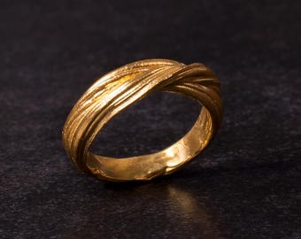 Golden CELTIC Band -  Elven ring Romantic Gift for her - Wedding band - Natural Jewelry