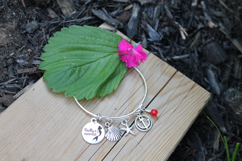 Shell Jewelry Beach Lover Sea Lover/'s Bangle Ocean Lover Starfish Jewelry Custom Jewelry Charm Bracelet Really A Mermaid Bangle
