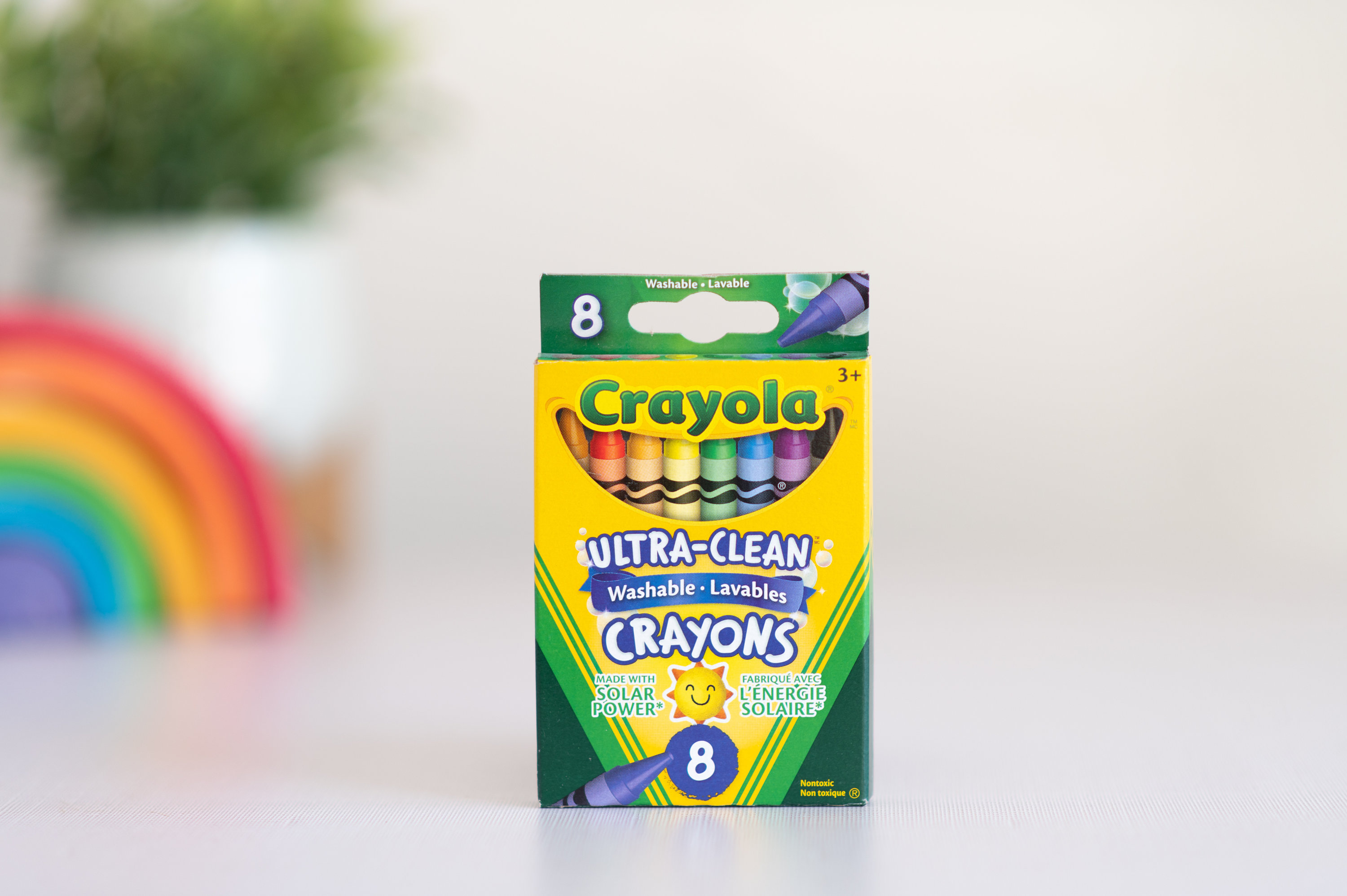 Crayola 8 Washable Crayons, Set of Crayons, Fine Line, Washable, Non Toxic,  Gift for Boys Girls, Arts and Crafts, Gifting, Stocking Stuffer 