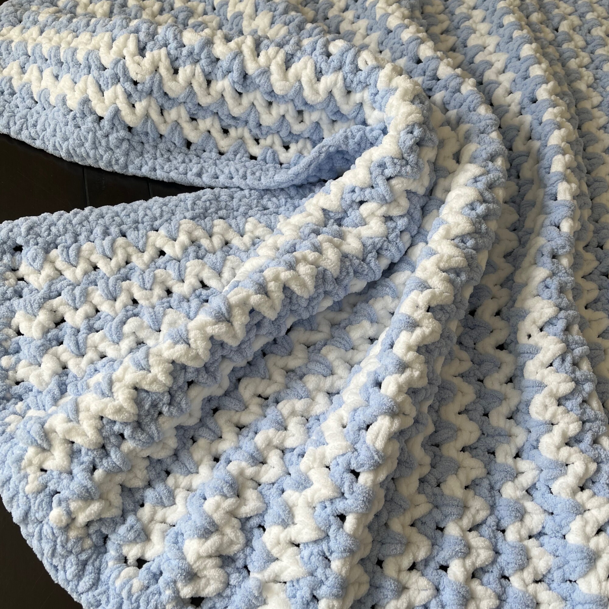 Blue Chunky Baby Blanket, Crochet Baby Boy Blanket, Baby Shower Gift, Baby Blanket, Blue Baby