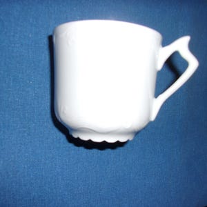 Nice Antique Embossed Fancy Shaving scuttle shaving cup mustache cup shaving Mug