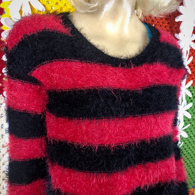 Fuzzy Striped Y2K Crop Top Long Sleeved in Red and Black / Y2K Etsy