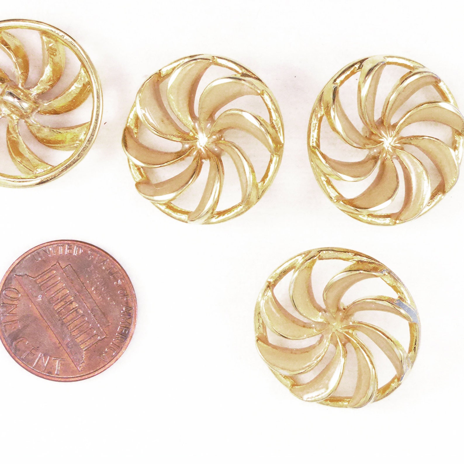 Vintage Gold & Beige Enamel Pinwheel Button 23 Mm | Etsy