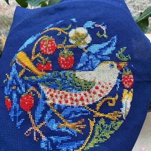 Strawberry Thief Cross Stitch Pattern 7x7 :Blue Bird Design (PDF Pattern)