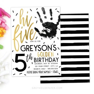Salut cinq invitations du 5e anniversaire (fr) Fête moderne ( france) High Five - France Main Invitation d’anniversaire d’or (en anglais) Imprimé ou numérique Noir et Or