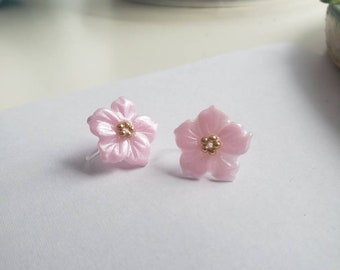 Pearl Shimmer Sakura Stud Earrings, Clip On Earrings, Sakura Ear Cuff, Cherry Blossom  Earrings, Cherry Blossom Ear Cuff, Spring Jewelry