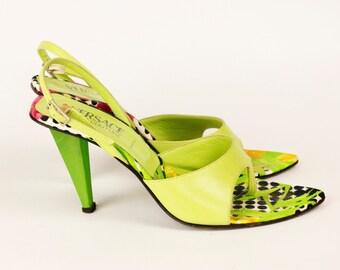 90’s GIANNI VERSACE   Lime Green Pumps