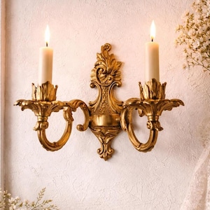 Aplique de pared vintage para velas, candelabro colgante barroco de latón ornamentado, decoración gótica victoriana.