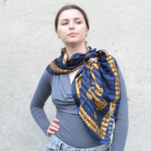 Blue White Large Striped Scarf with Gold Keys 35", Satin and Sheer Chiffon Stripes Navy Blue Yellow Baroque Print Shawl, LIZ CLAIBORNE Korea