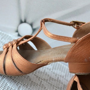 Vintage girls dance shoes, Salsa latin T-Strap shoes, brown leather Dance Shoes, size 12 shoes, training shoes image 7