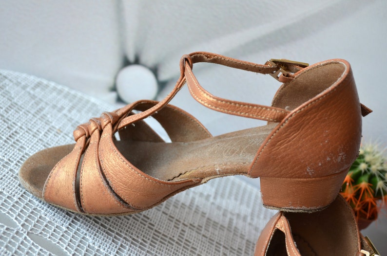 Vintage girls dance shoes, Salsa latin T-Strap shoes, brown leather Dance Shoes, size 12 shoes, training shoes image 7