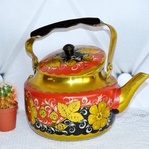 Hand Painted Kettle Red Gold Black 2.5L/85oz Floral Decorative Metal Water Tea Pot Colourfull Decorative, Housewarming Gift
