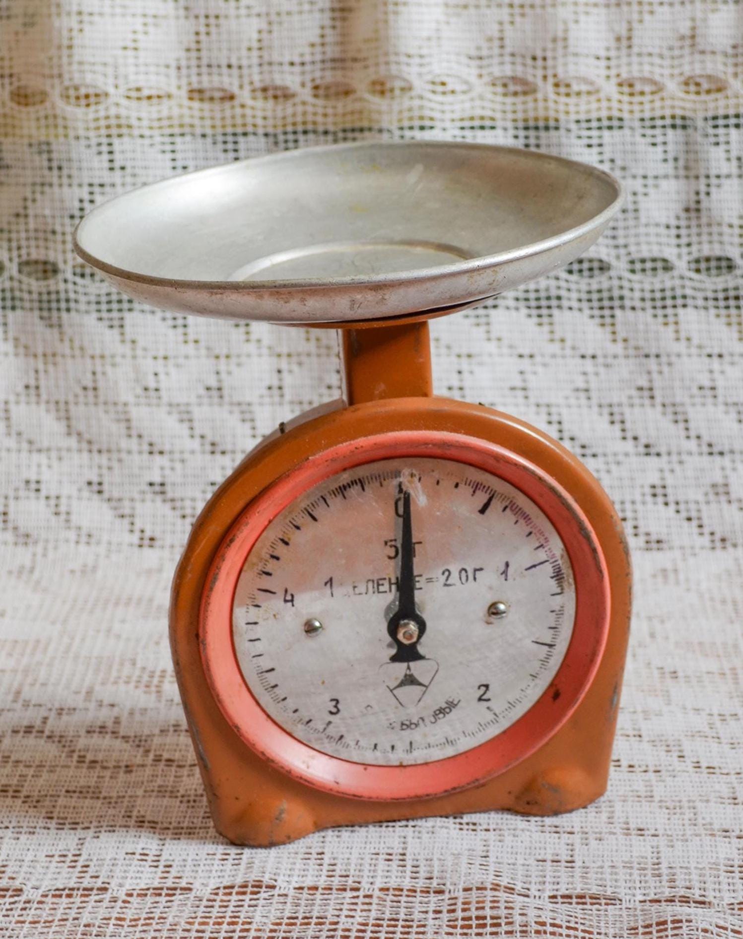 Vintage Mechanical Kitchen Scale, Red Metal Food Analog Scale, Rustic ...