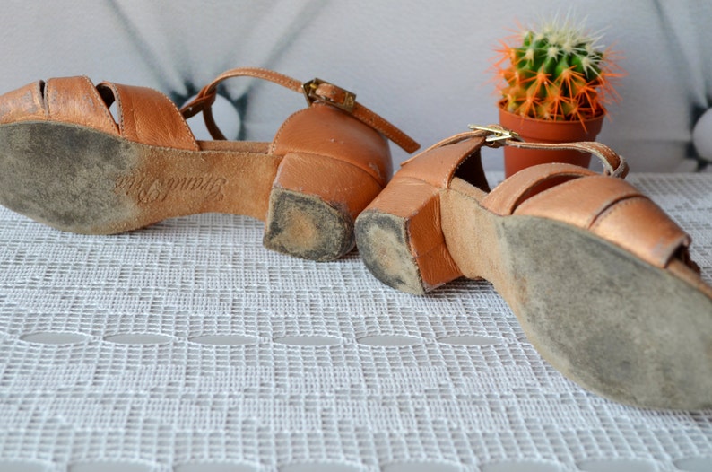 Vintage girls dance shoes, Salsa latin T-Strap shoes, brown leather Dance Shoes, size 12 shoes, training shoes image 5
