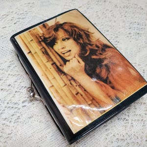 Porta-moedas vintage com fecho Kiss Lock, espelho e foto, foto do ícone pop dos anos 80, Alla Pugacheva, carteira retrô para moedas, porta-cartões pequeno, presente para ela