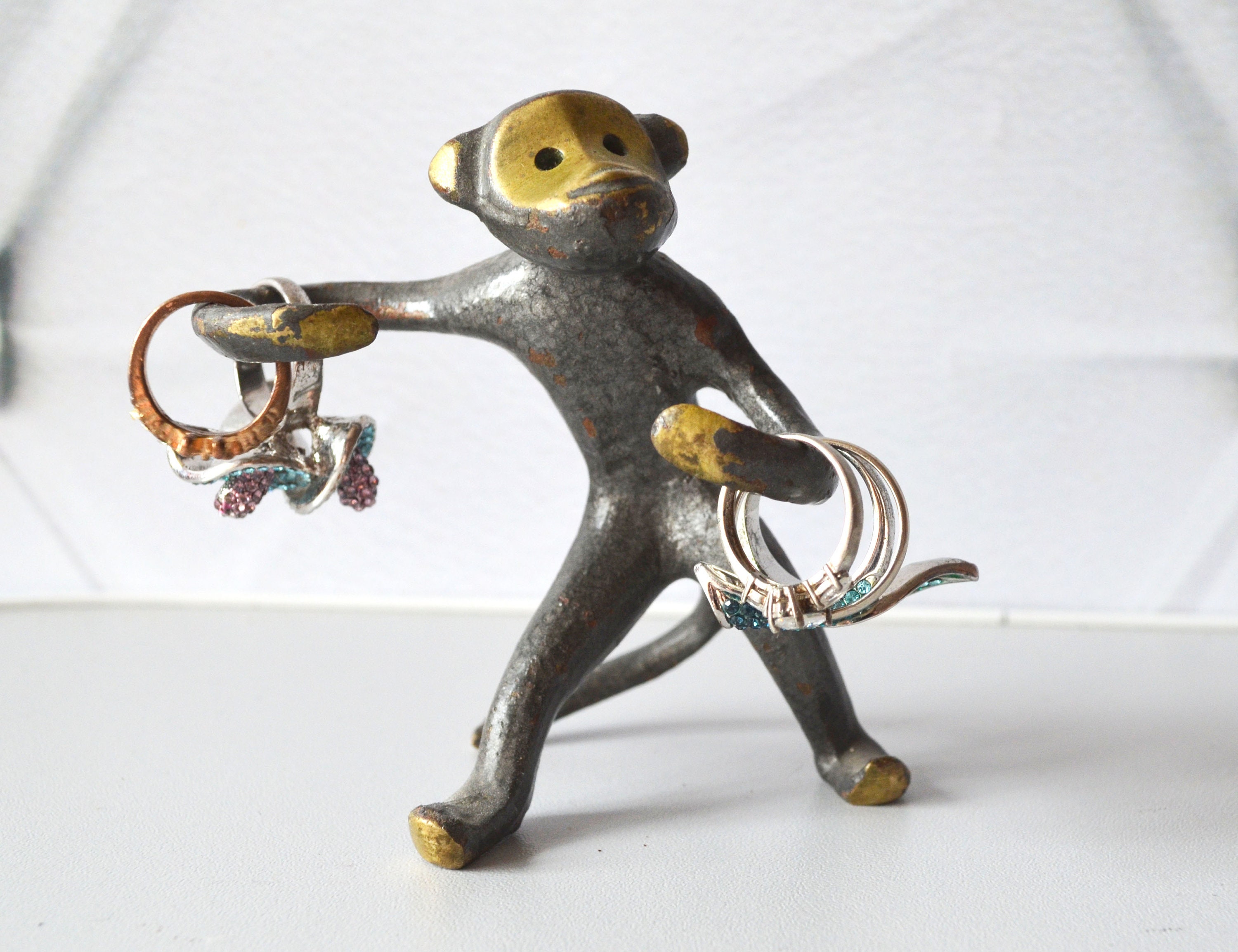 Vintage toy monkey アスティエ　オーナメント Monkey Ring Holder Brass Figurine, Vintage Mid Century