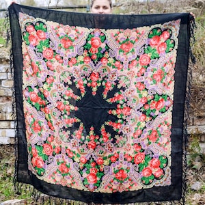 Authentischer Vintage Folk Floral Schal Wrap mit Fransen, Wolle Schwarz Rot Großer Quadratischer Schal, Geschenk für Sie