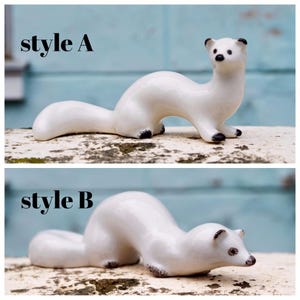 Sculpture en céramique blanche de figurine animal furet en porcelaine, Pan Pantalaimon His Dark Materials, Idée cadeau de Noël, décoration rétro pour la maison image 2