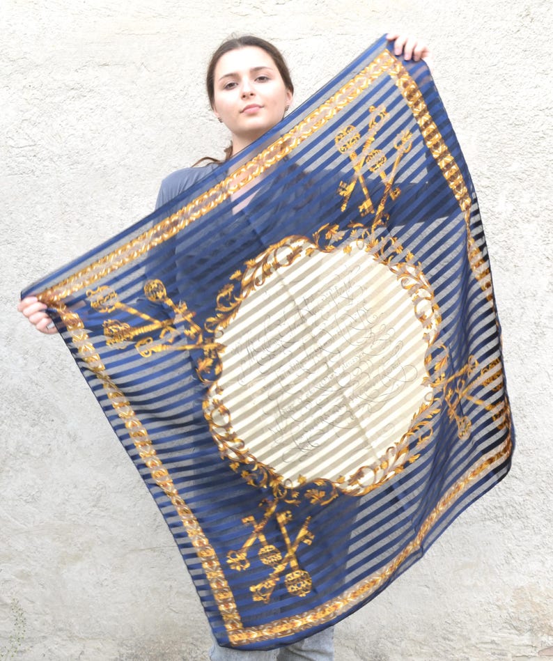 Blue White Large Striped Scarf with Gold Keys 35", Satin and Sheer Chiffon Stripes Navy Blue Yellow Baroque Print Shawl, LIZ CLAIBORNE Korea