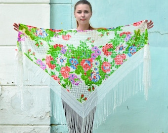 Chal floral de piano de encaje bohemio con flecos largos, bufanda triangular de rayón de encaje transparente blanco, para novia o boda