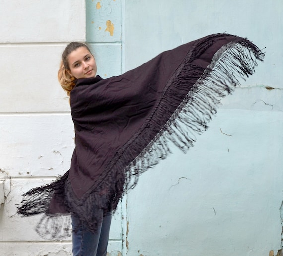 Vintage brown large shawl wrap, victorian gothic p